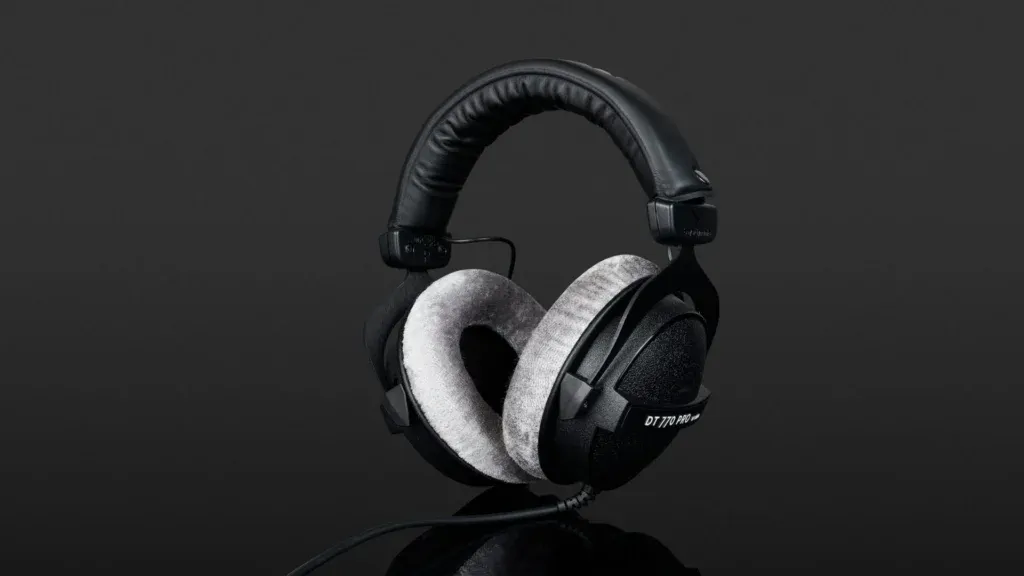 Auriculares de estudio Beyerdynamic DT 770 Pro